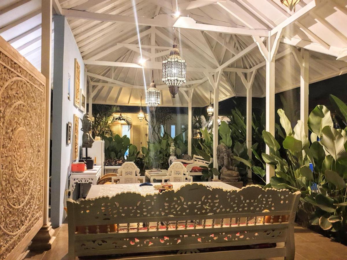 Starling Villas Sanur  Exterior photo
